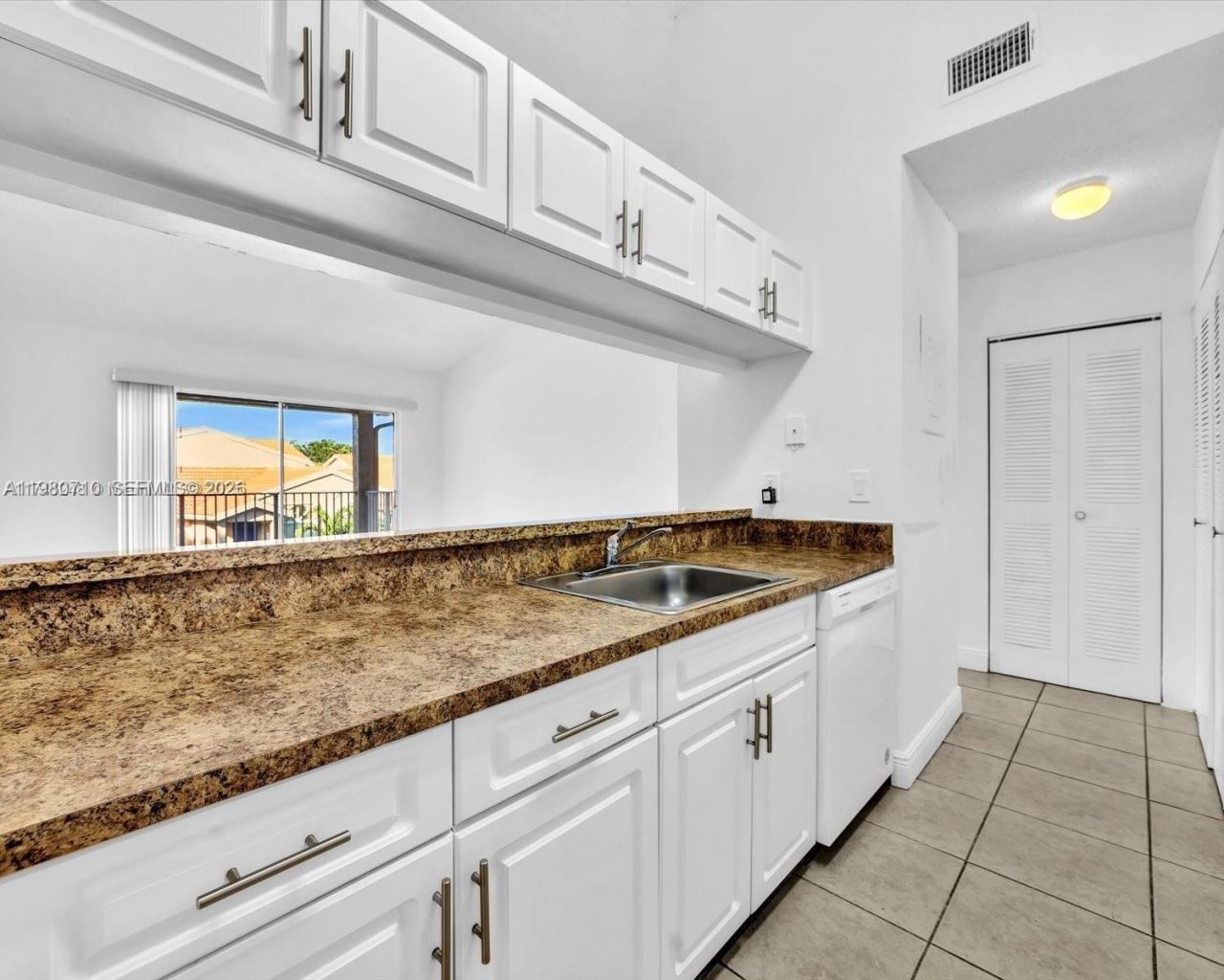 15770 SW 106th Ter, Unit 303, Miami, FL 33196 Photo