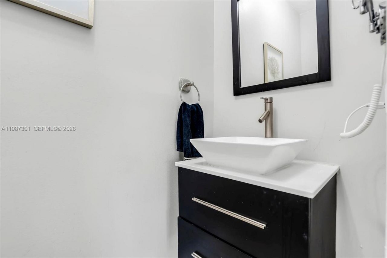 12940 SW 142nd Ter, Miami, FL 33186 Photo