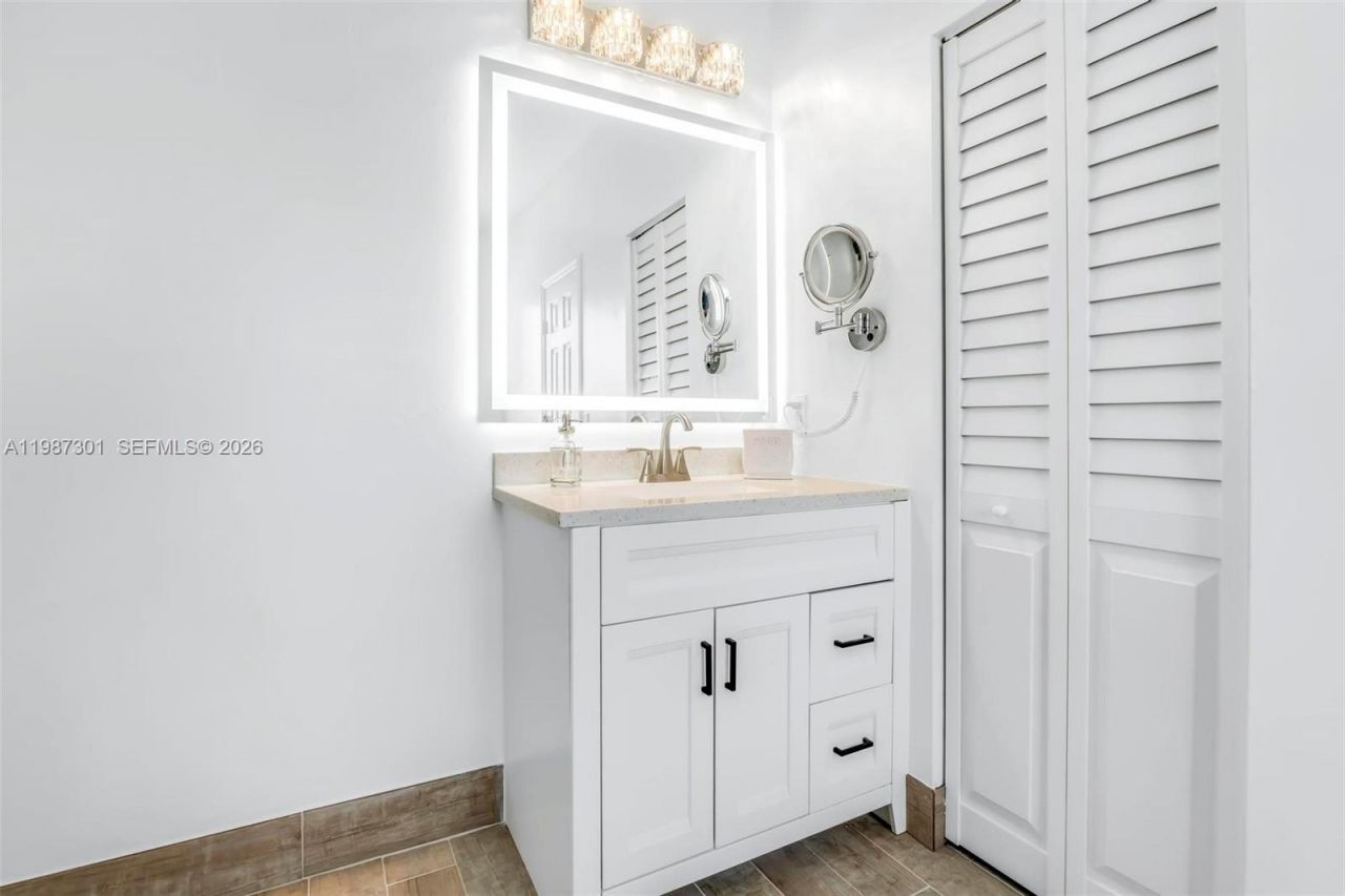 12940 SW 142nd Ter, Miami, FL 33186 Photo