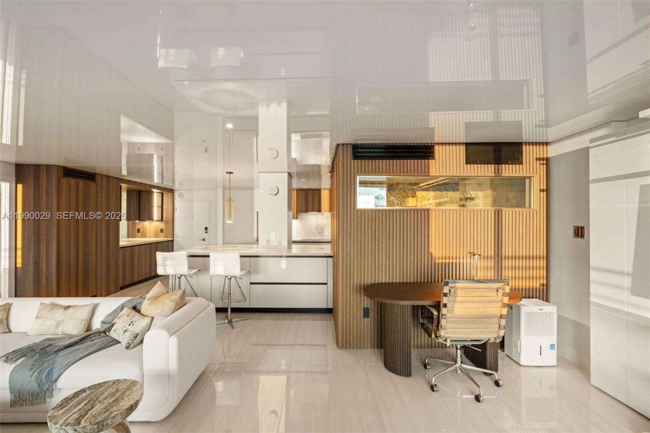 5555 Collins Ave, Unit 16H, Miami Beach, FL 33140 Photo