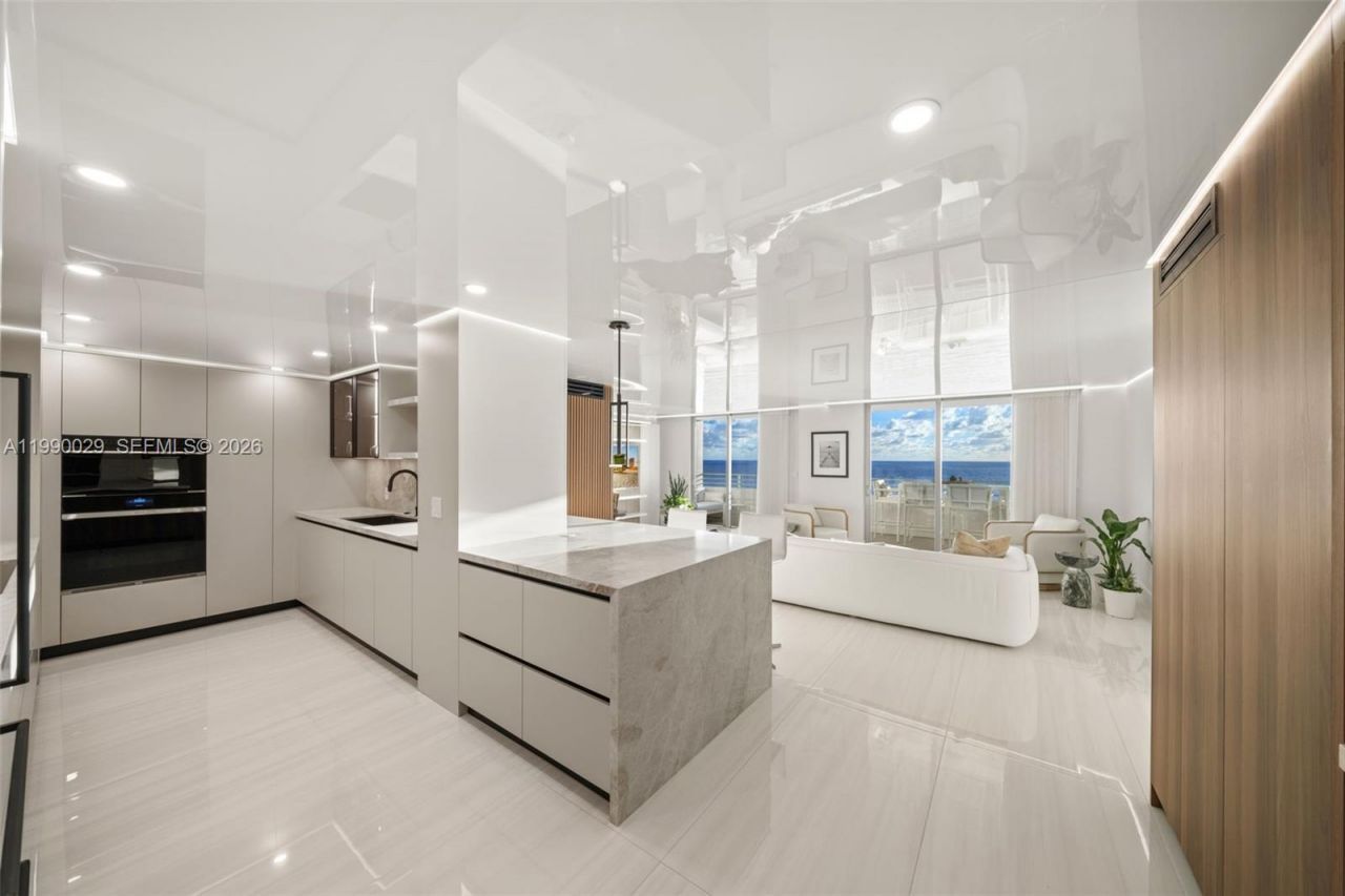 5555 Collins Ave, Unit 16H, Miami Beach, FL 33140 Photo