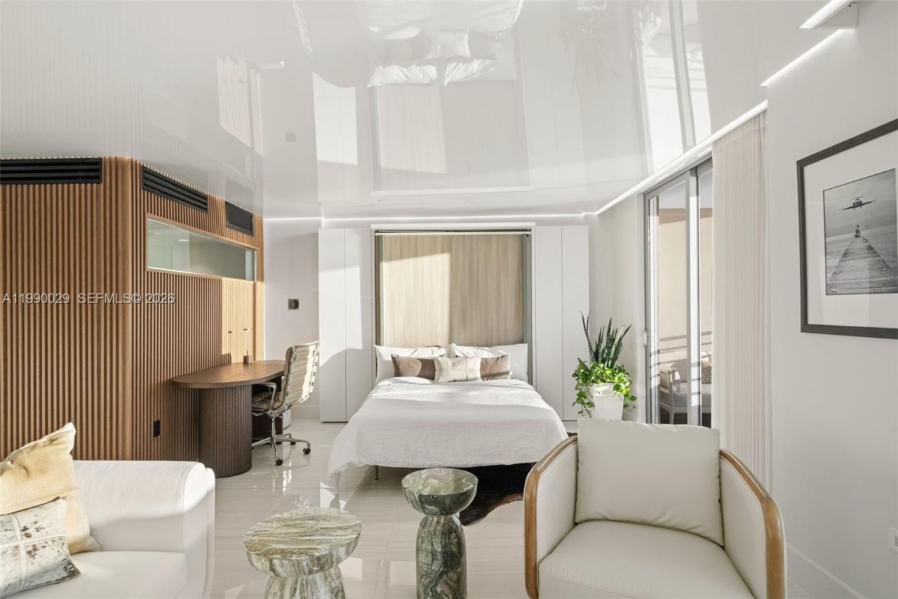 5555 Collins Ave, Unit 16H, Miami Beach, FL 33140 Photo