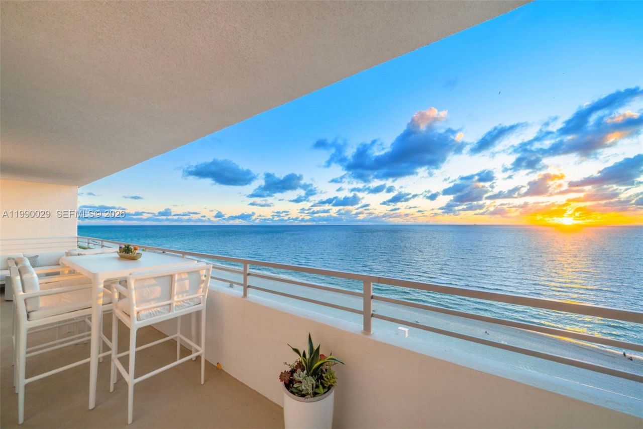 5555 Collins Ave, Unit 16H, Miami Beach, FL 33140 Photo