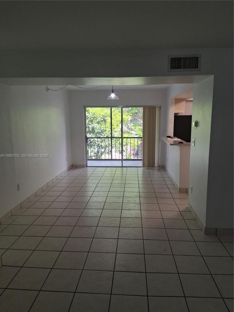 8401 SW 107th Ave , Unit 345E, Miami, FL 33173 Photo
