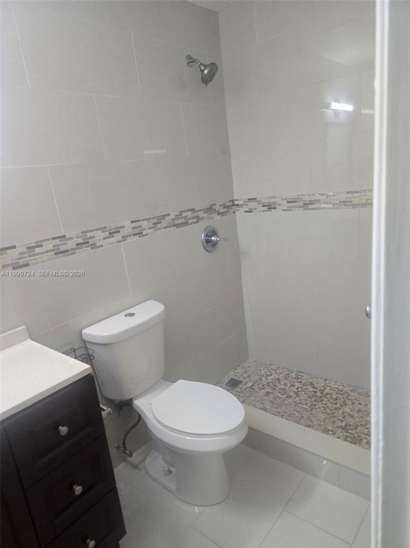 11275 SW 88th St, Unit 203K, Miami, FL 33176 Photo