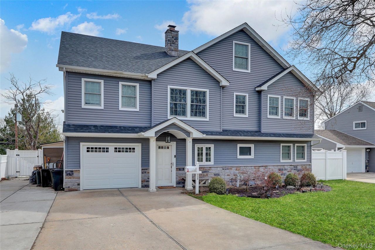 505 Sand Hill Road, Wantagh, NY 11793 Main Photo