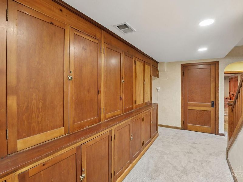 6721 Bennett Road, Anderson Twp, OH 45230 Photo 54