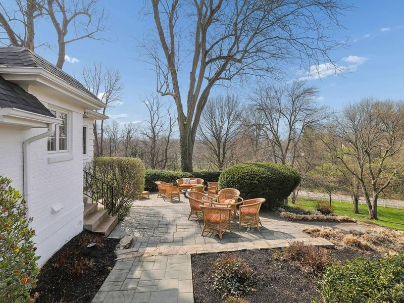 6721 Bennett Road, Anderson Twp, OH 45230 Photo 67