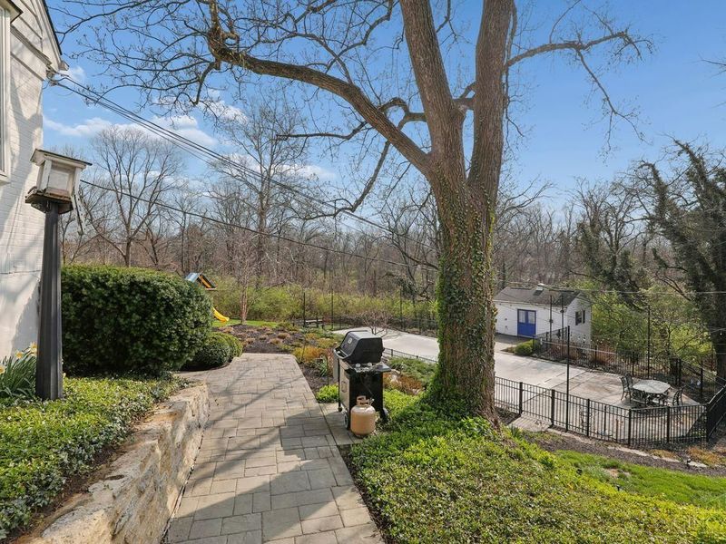 6721 Bennett Road, Anderson Twp, OH 45230 Photo 69