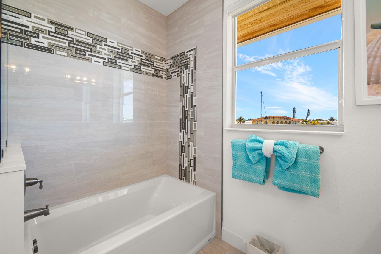 443 Sombrero Beach Road, Marathon, FL 33050 Photo