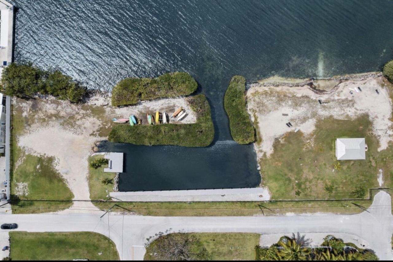 8 N Marlin Avenue, Key Largo, FL 33037 Photo