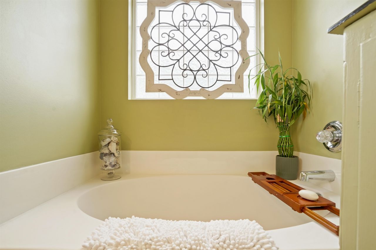 417 Pennington Loop Photo 24