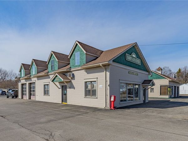 4577 Lake Road , Brockport, NY 14420