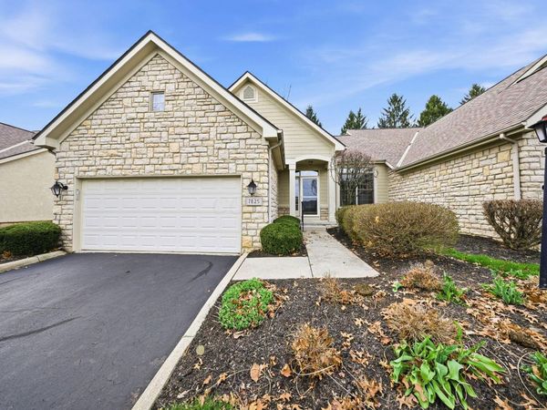 7825 Linksview Circle, Westerville, OH 43082