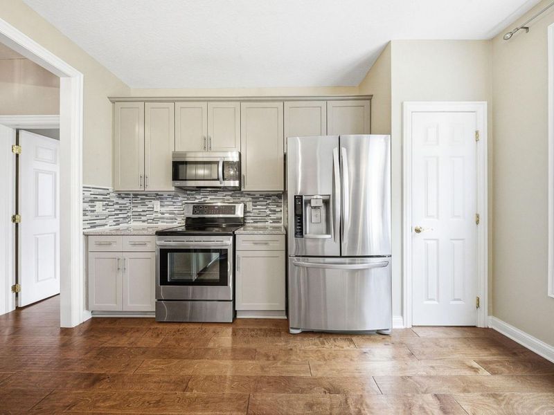 7825 Linksview Circle, Westerville, OH 43082 Photo 21