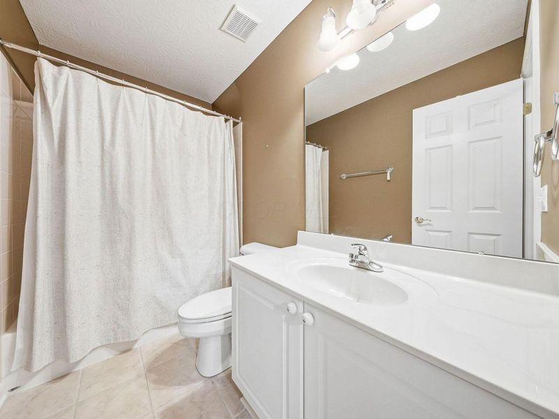 7825 Linksview Circle, Westerville, OH 43082 Photo 40