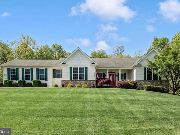 2415 SHAWNEE DRIVE, FINKSBURG, MD 21048
