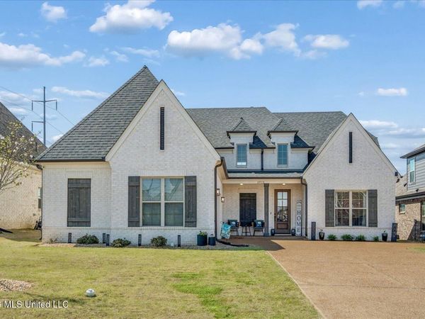2955 Layton Drive, Nesbit, MS 38651