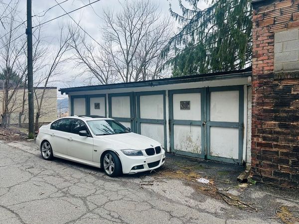 708 Market St. Rear, Wheeling, WV 26003