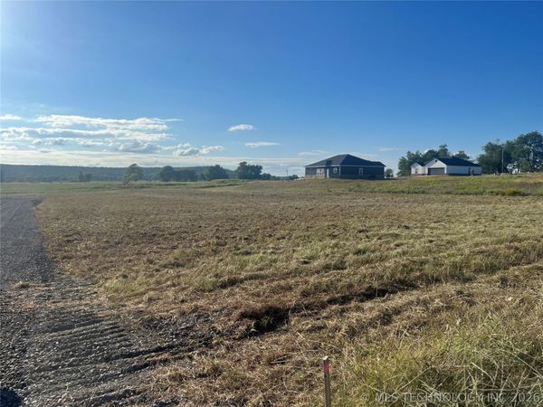 16990 W 829 Road , Tahlequah, OK 74464