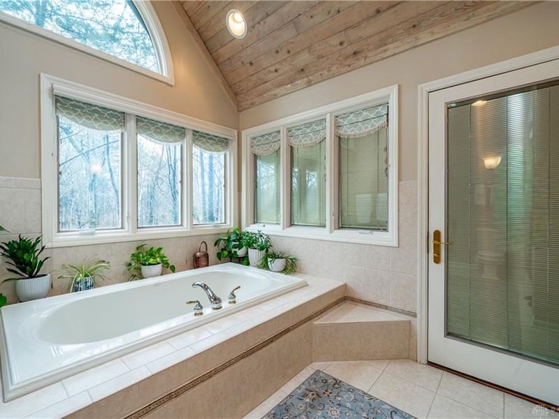 6853 Cloister Cliffs Drive, Madison Township, OH 45042 Photo 42