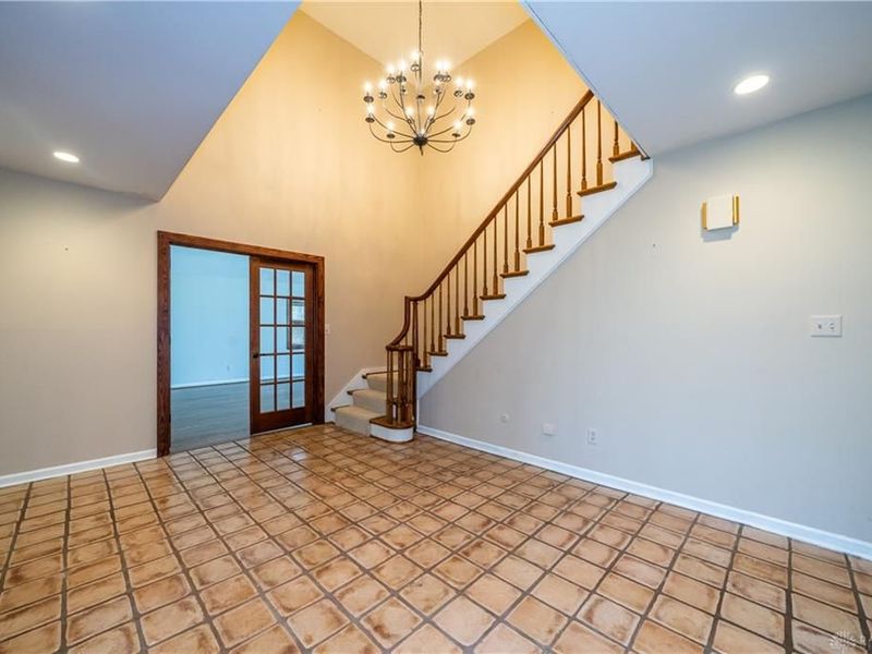 6853 Cloister Cliffs Drive, Madison Township, OH 45042 Photo 9