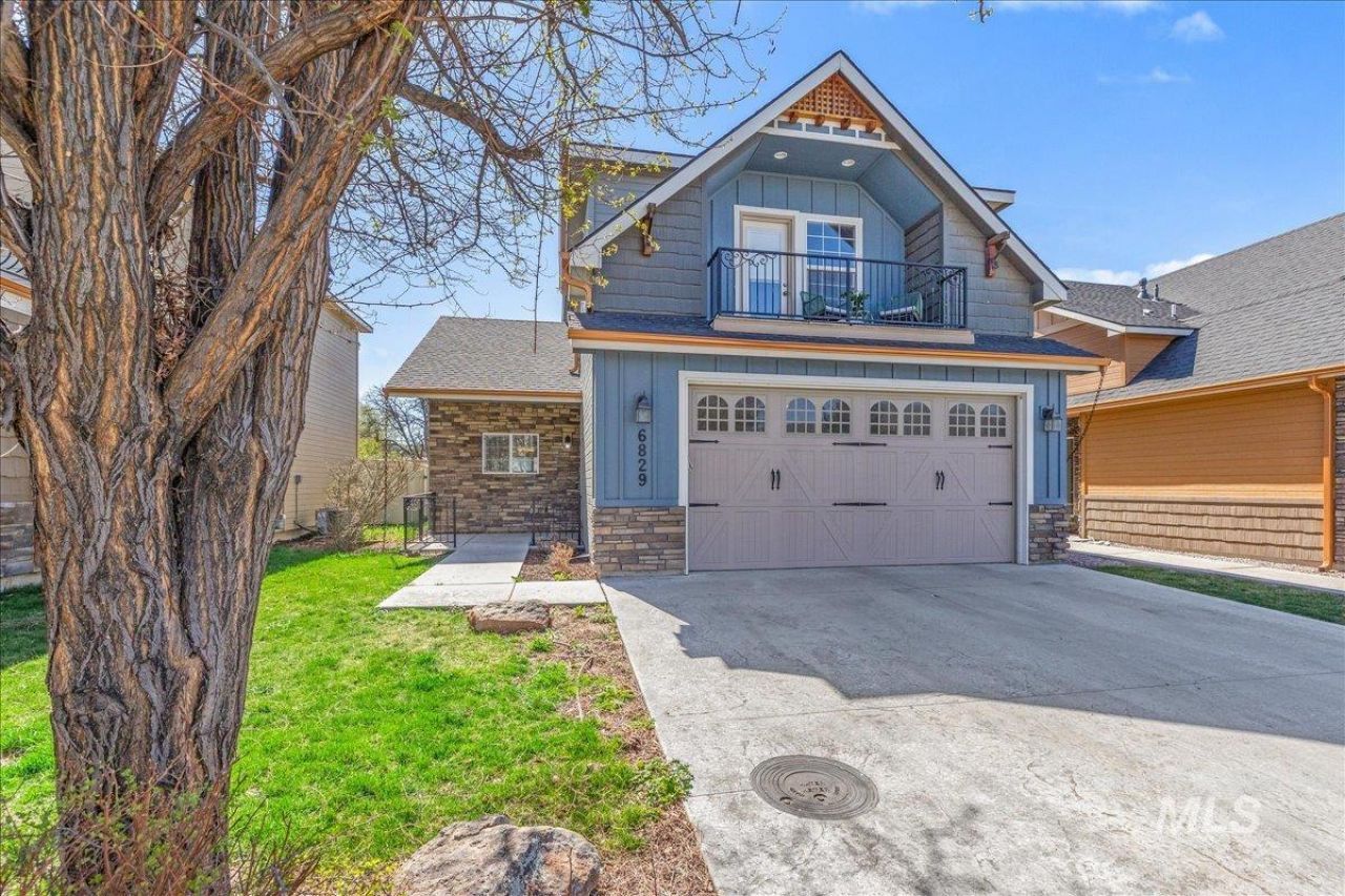 6829 W Winston, Boise, ID 83704 Main Photo