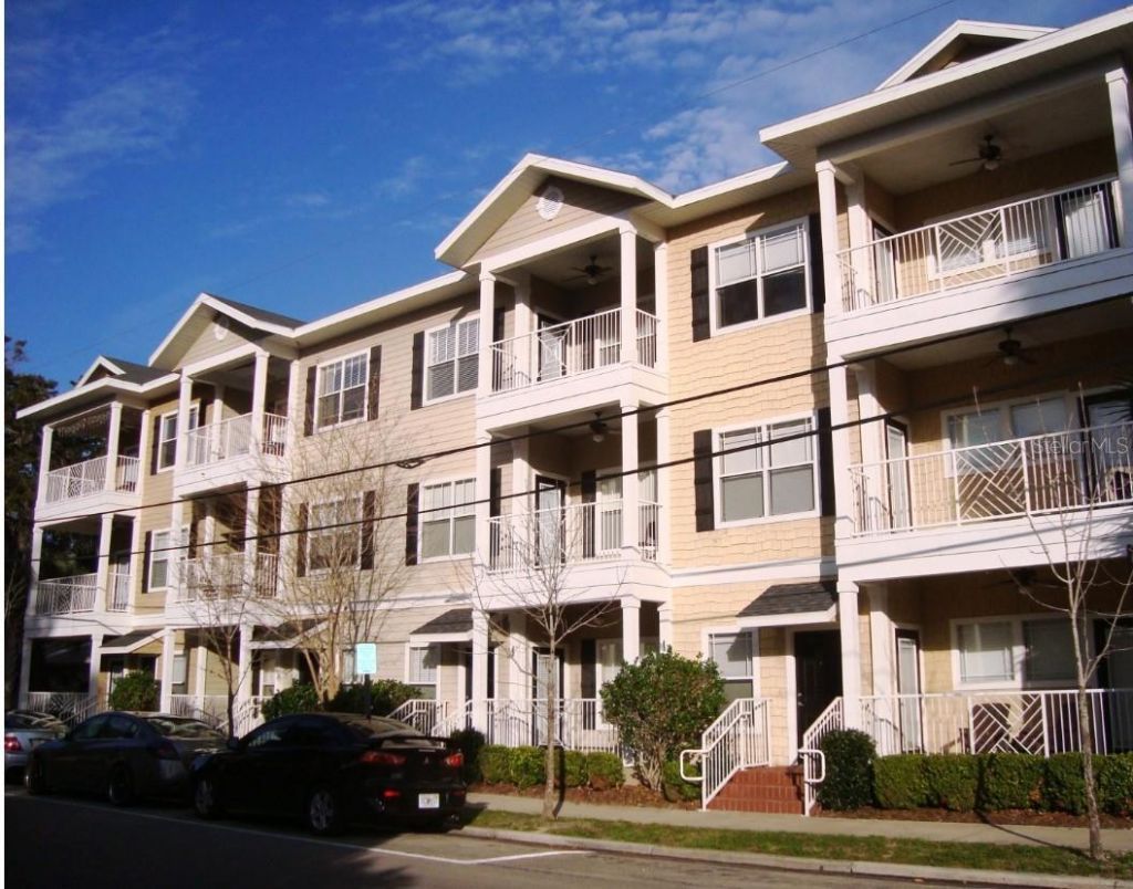 1460 NW 3rd Place, Unit 212, Gainesville, FL 32603 Photo