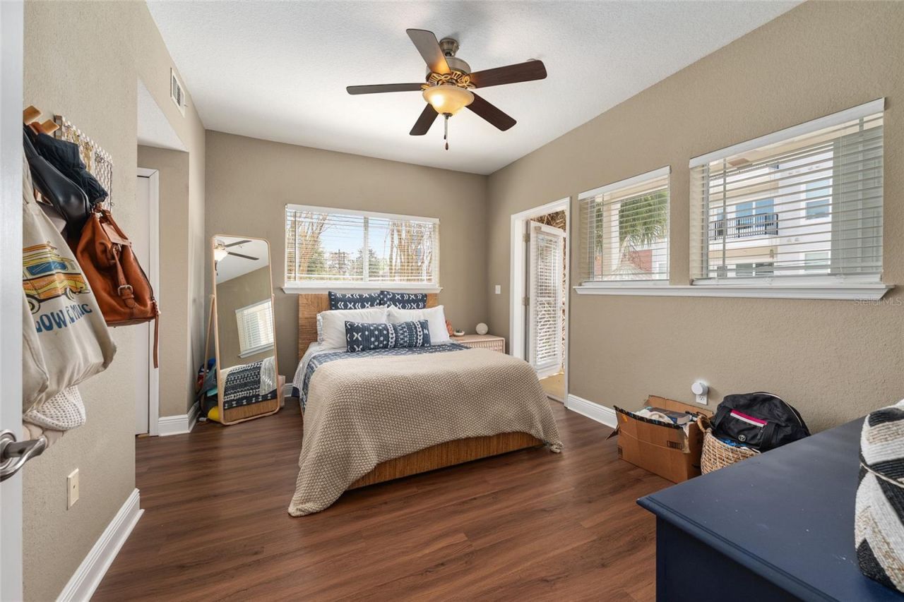 1460 NW 3rd Place , Unit 212, Gainesville, FL 32603 Photo