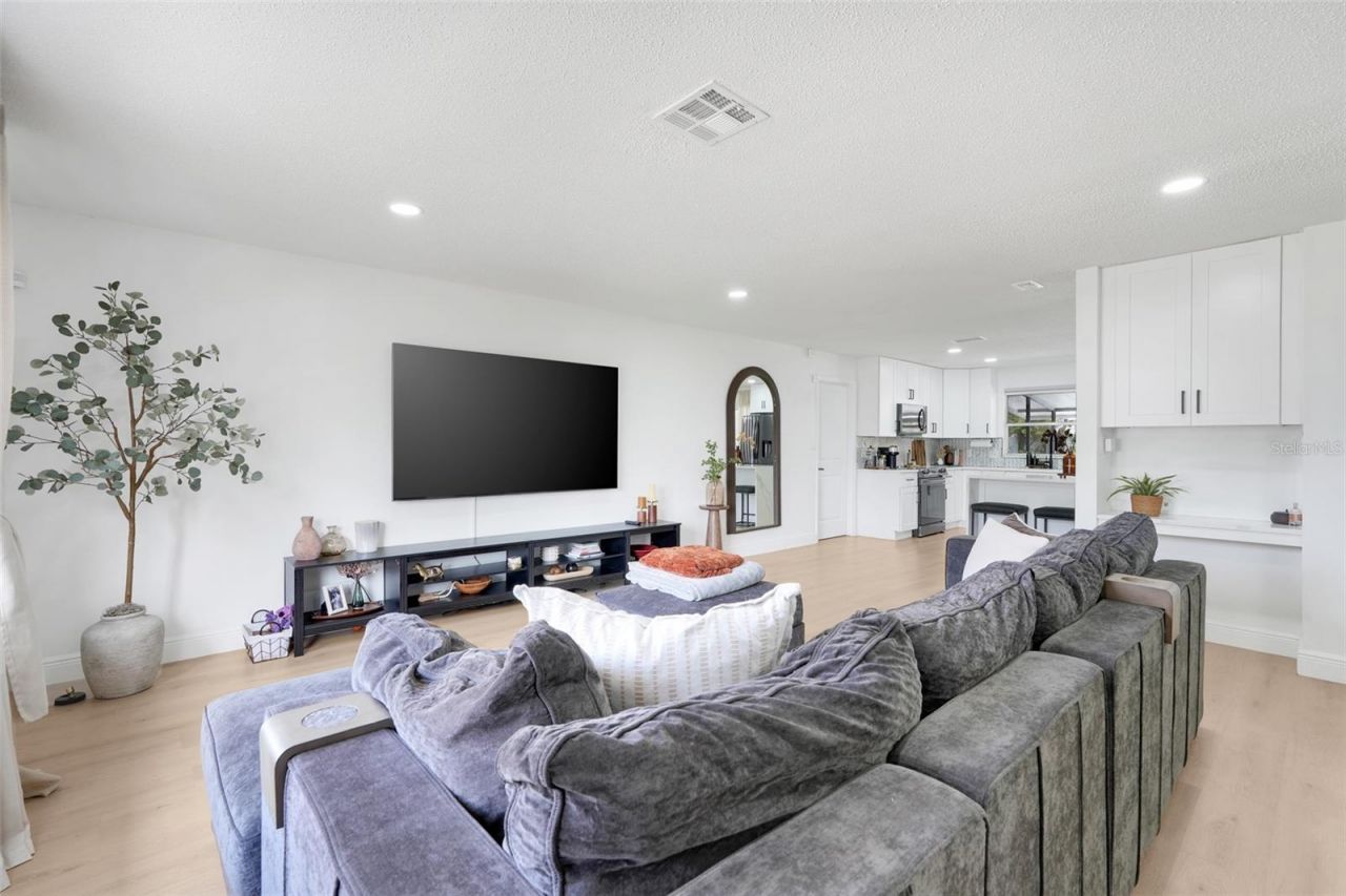 589 Del Rio Street , Orlando, FL 32839 Photo