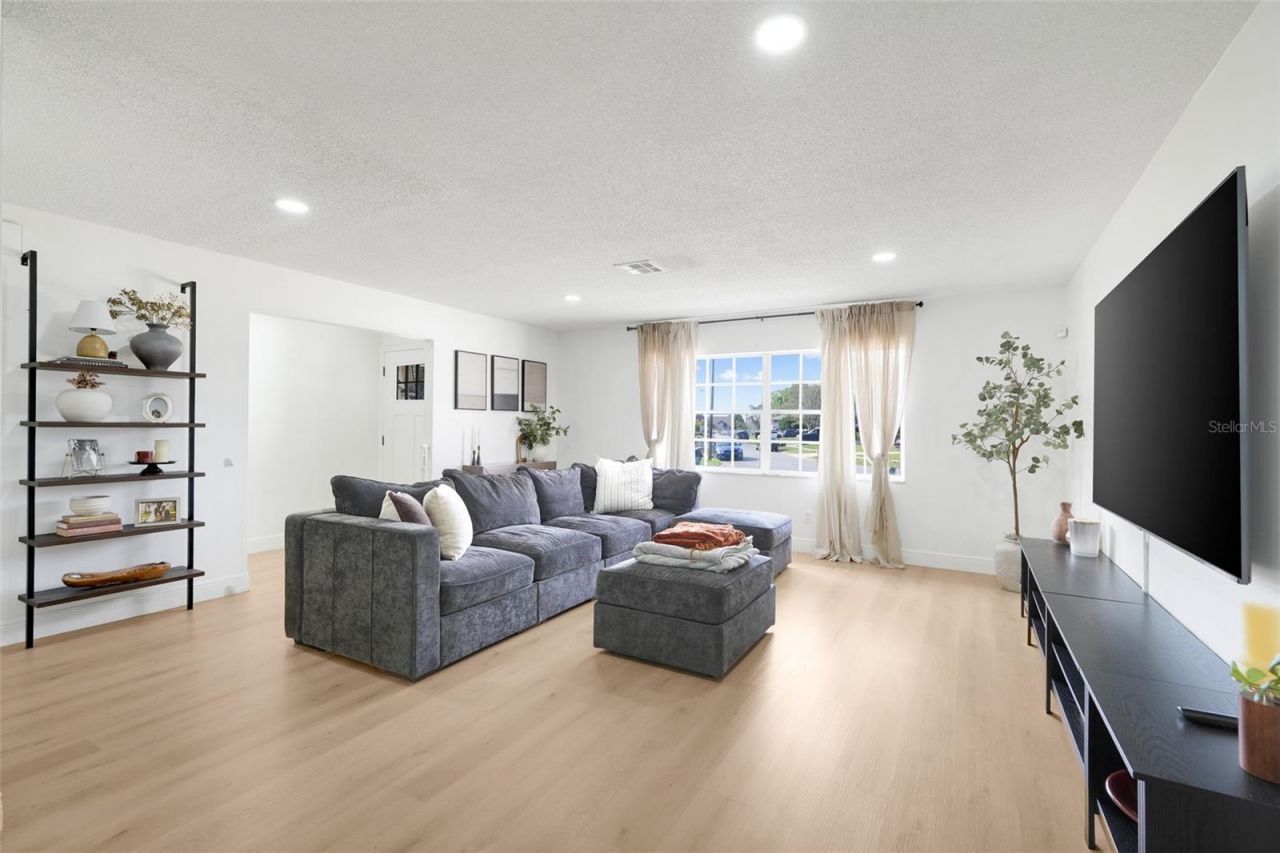 589 Del Rio Street , Orlando, FL 32839 Photo