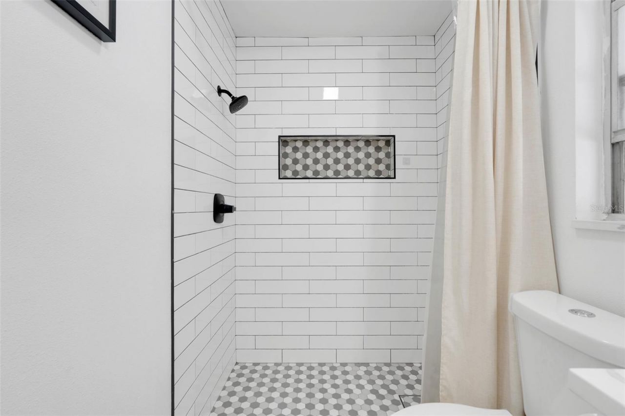 589 Del Rio Street, Orlando, FL 32839 Photo