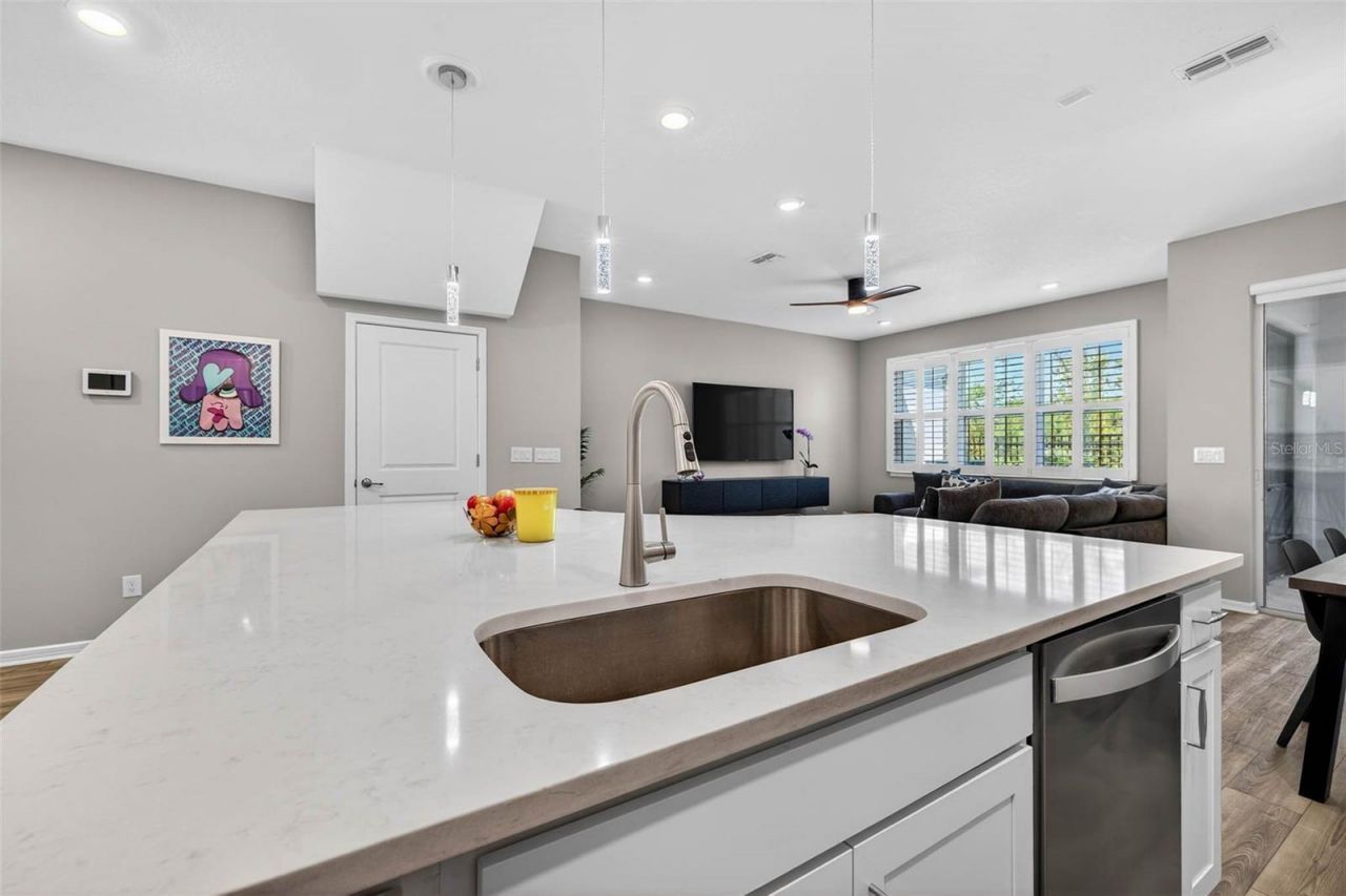 339 Sandbar Avenue Ne, Saint Petersburg, FL 33716 Photo