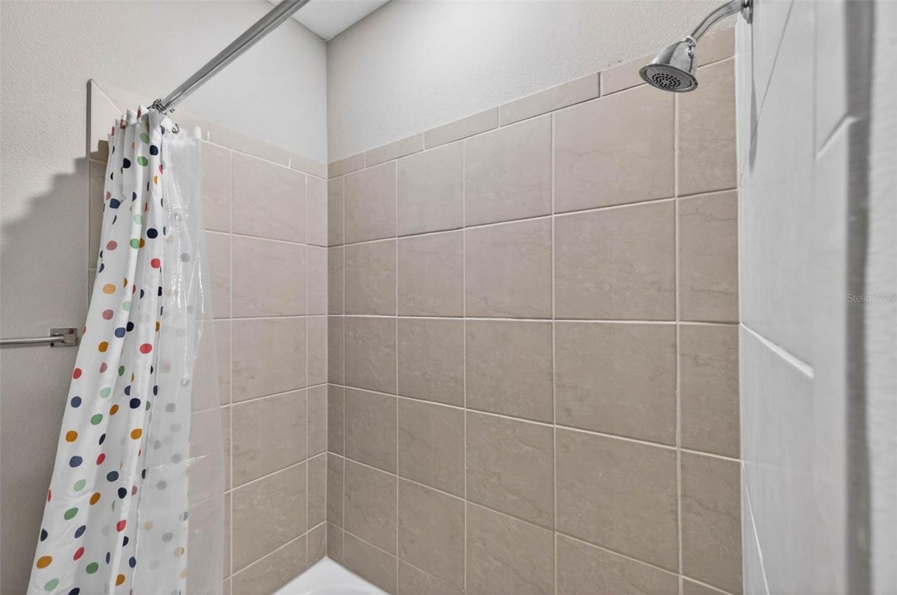 339 Sandbar Avenue Ne, Saint Petersburg, FL 33716 Photo