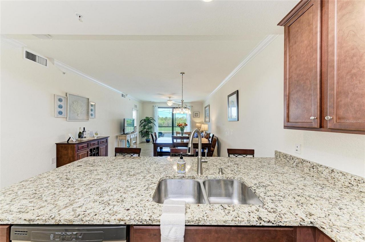17108 Vardon Terrace, Unit 305, Bradenton, FL 34211 Photo