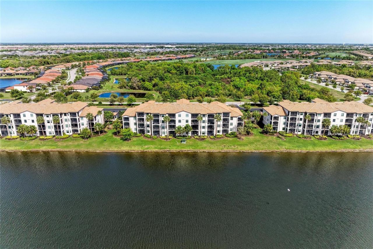 17108 Vardon Terrace, Unit 305, Bradenton, FL 34211 Photo