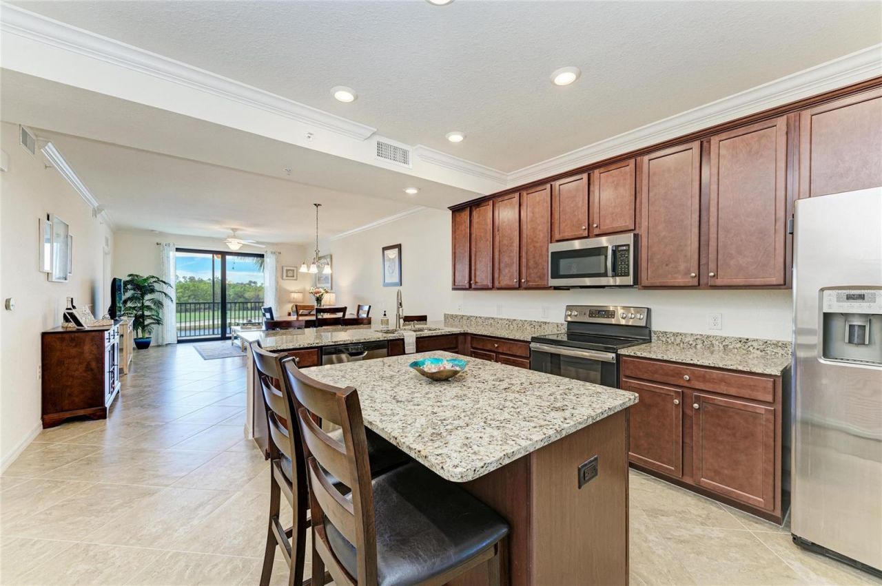 17108 Vardon Terrace, Unit 305, Bradenton, FL 34211 Photo