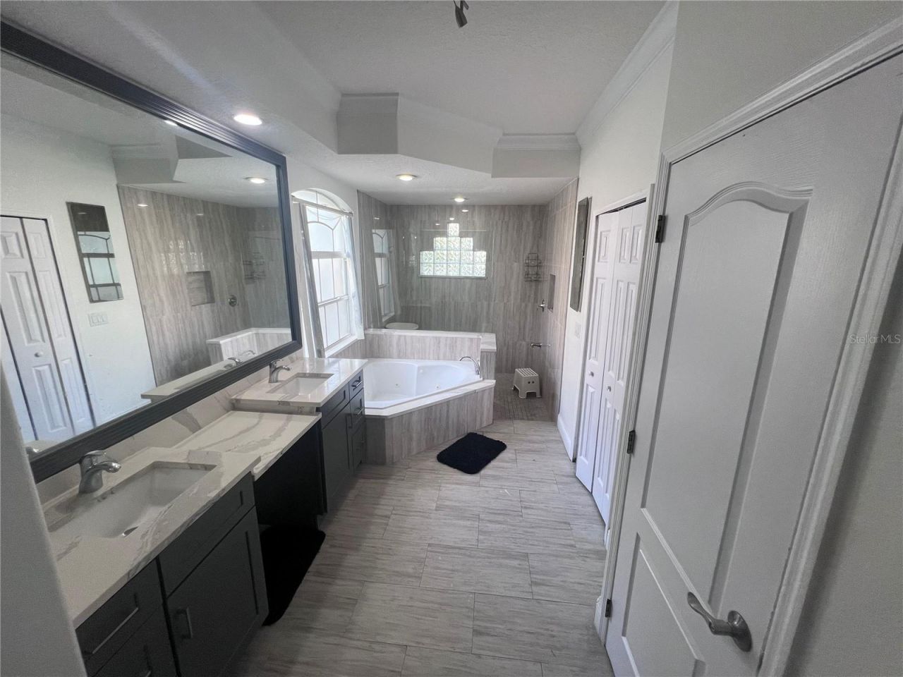 3851 Hunters Isle Drive , Orlando, FL 32837 Photo