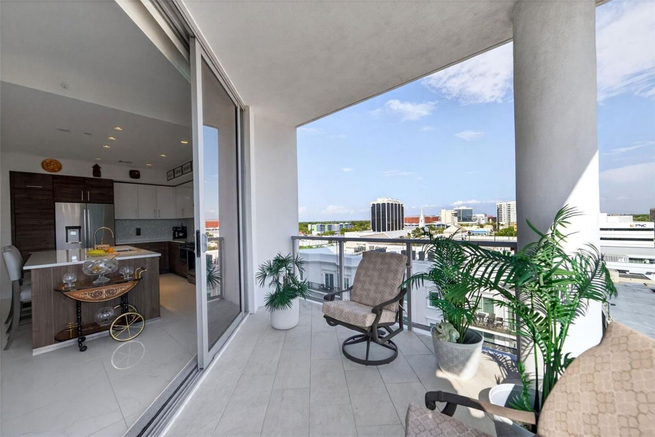 111 S Pineapple Avenue, Unit 806, Sarasota, FL 34236 Photo