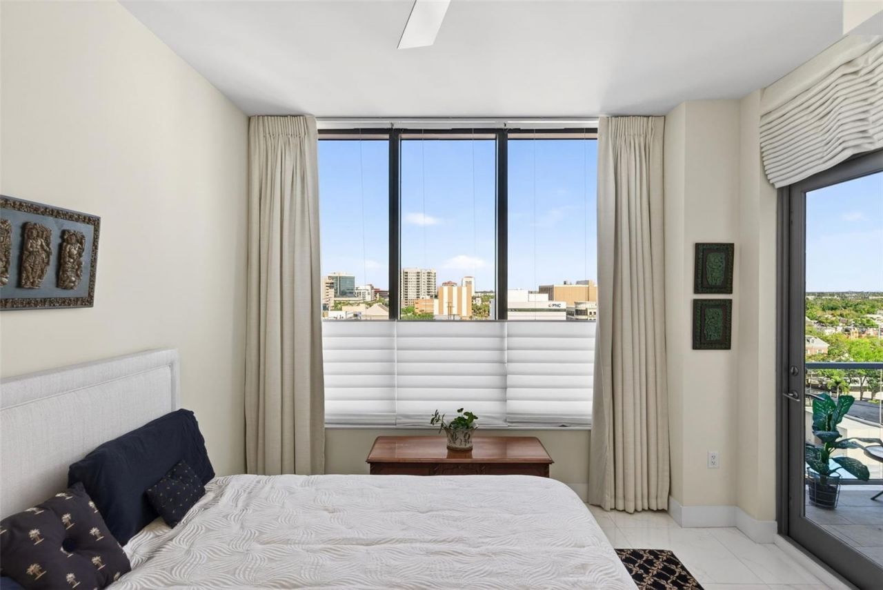 111 S Pineapple Avenue, Unit 806, Sarasota, FL 34236 Photo