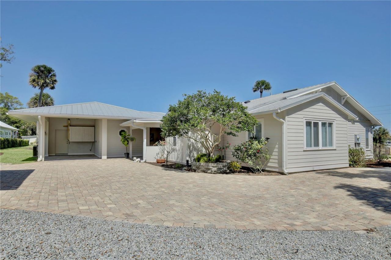 210 N Riverside Drive, Edgewater, FL 32132 Photo