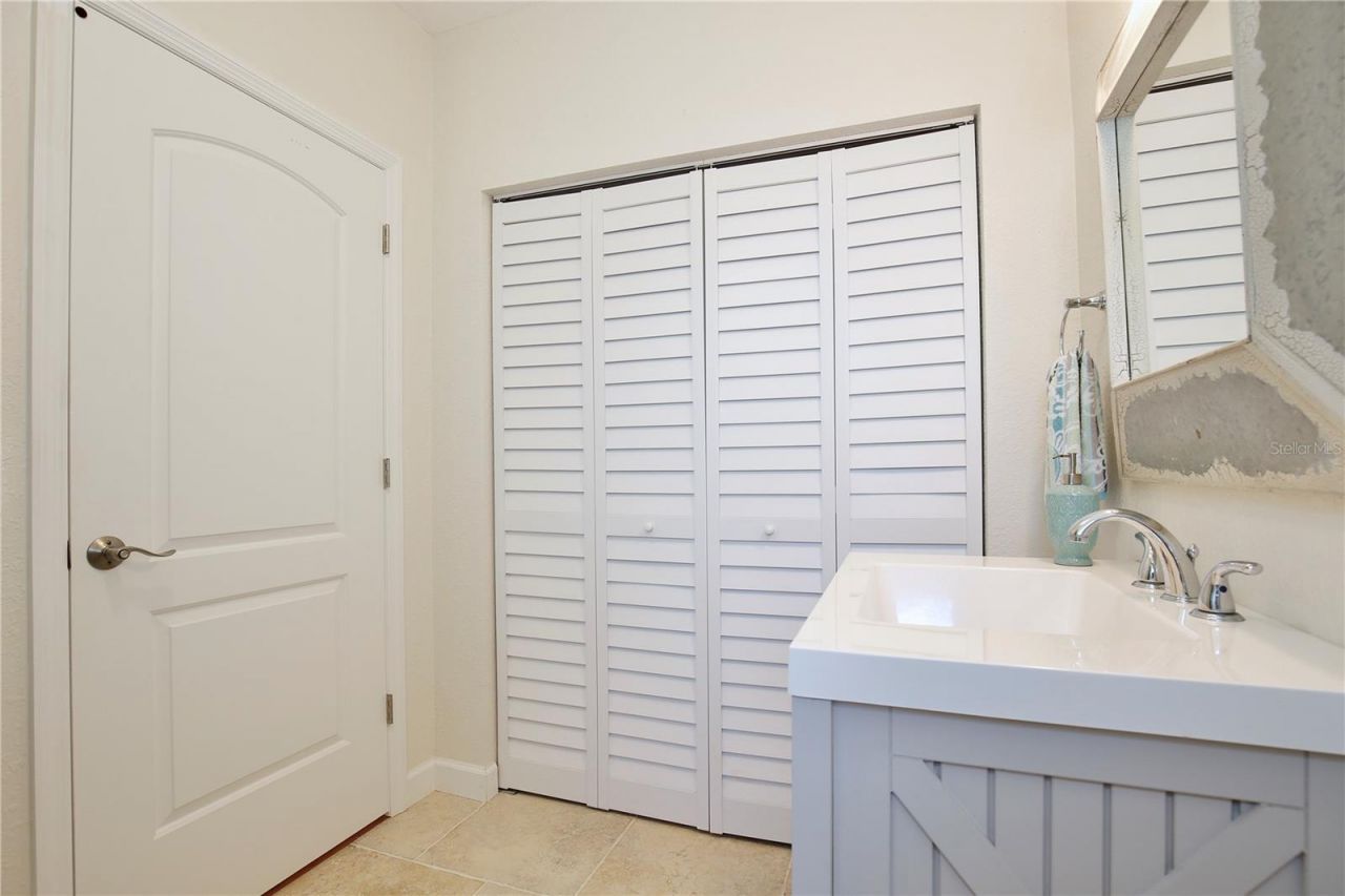 210 N Riverside Drive, Edgewater, FL 32132 Photo