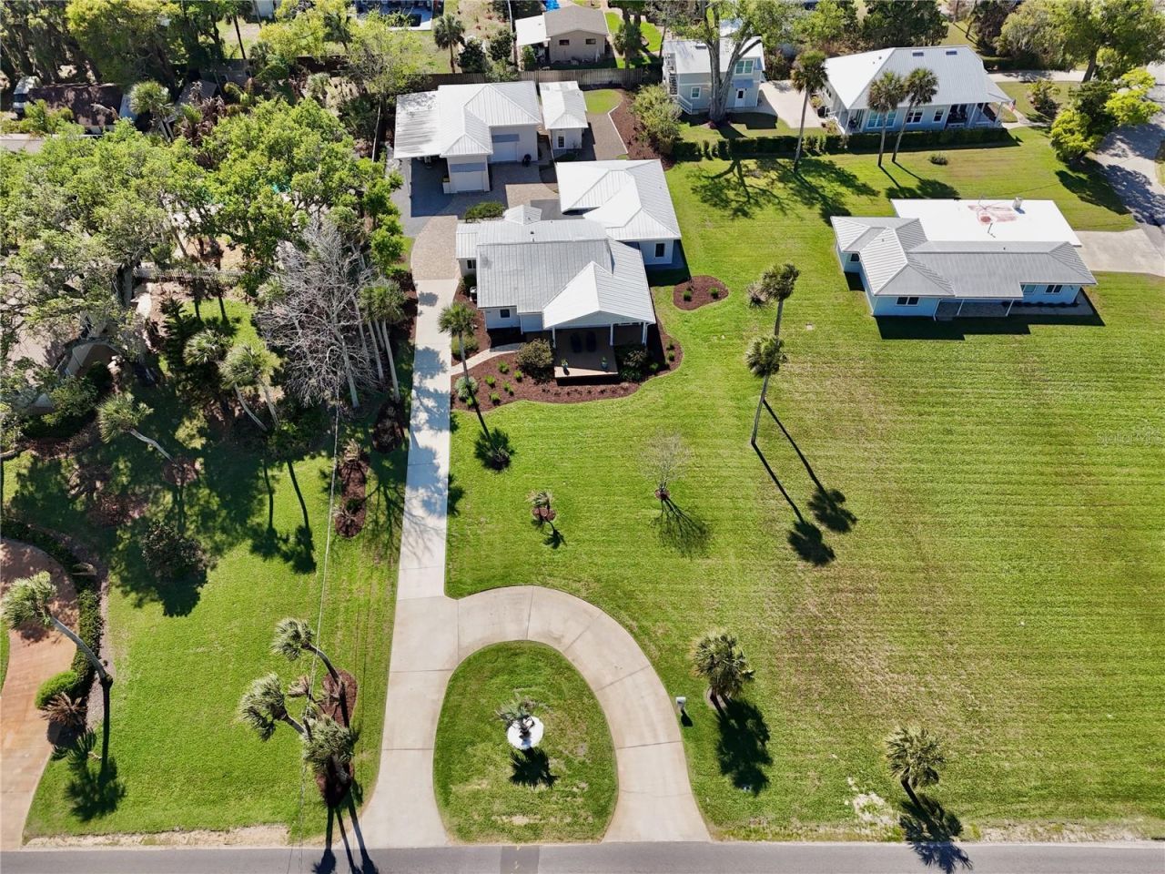 210 N Riverside Drive, Edgewater, FL 32132 Photo