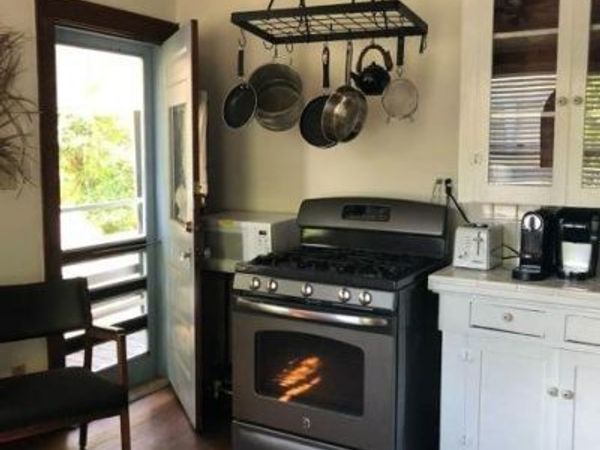 906 W 22nd ST, Unit 7, Austin, TX 78705