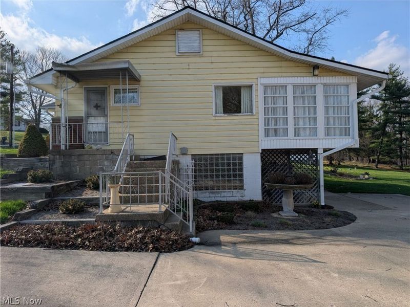 5721 Skyline Drive, Cambridge, OH 43725 Photo 3