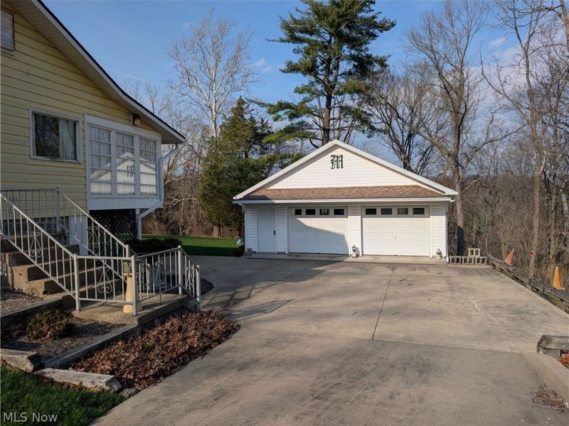 5721 Skyline Drive, Cambridge, OH 43725 Photo 4