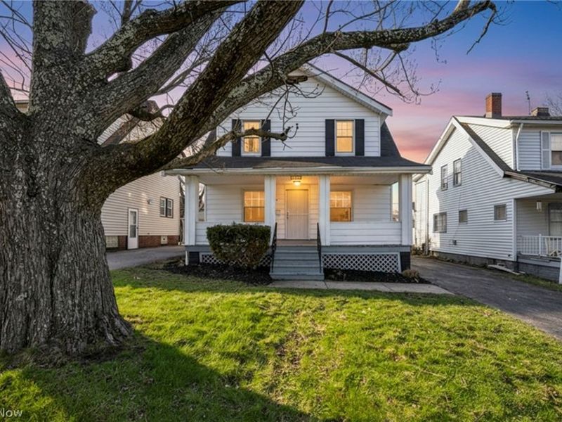 13620 S Parkway Drive, Garfield Heights, OH 44105 Photo 1