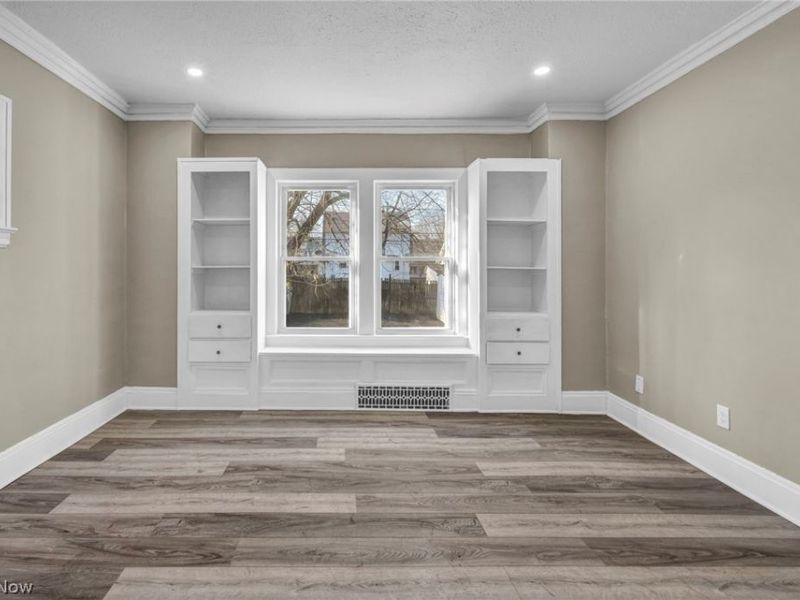 13620 S Parkway Drive, Garfield Heights, OH 44105 Photo 16