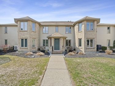 108 Norton Av, Unit 14, Easton, MA 02375