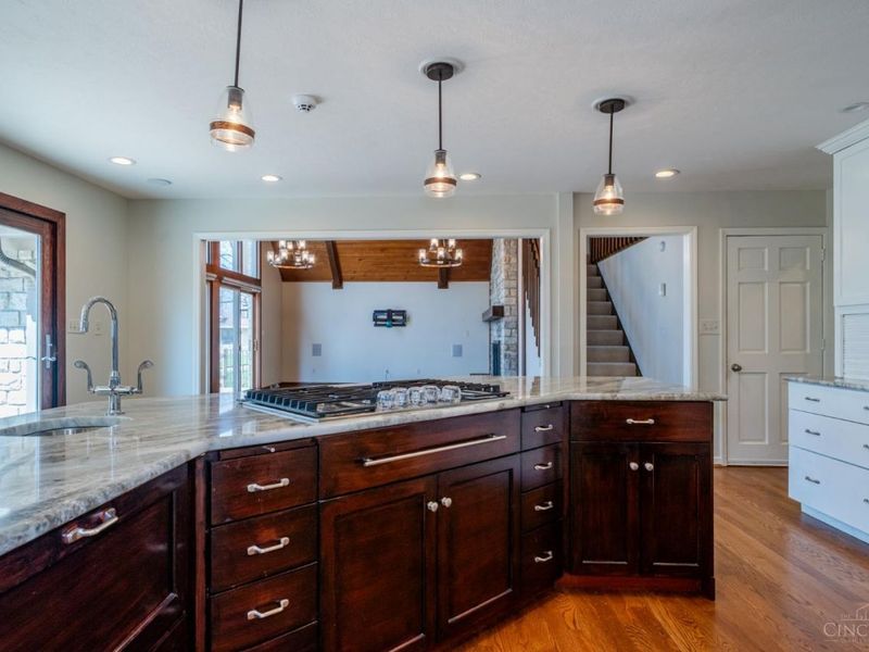 6853 Cloister Cliffs Drive, Madison Twp, OH 45042 Photo 21